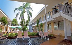 Best Western Sea Castle Suites Treasure Island Fl